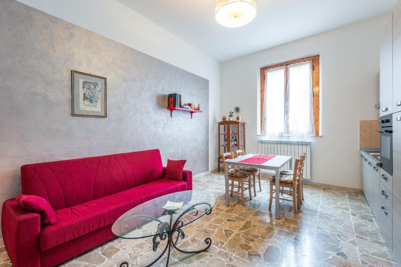 Casa Vacanze Nonna Norma Σαν Μινιάτο Εξωτερικό φωτογραφία